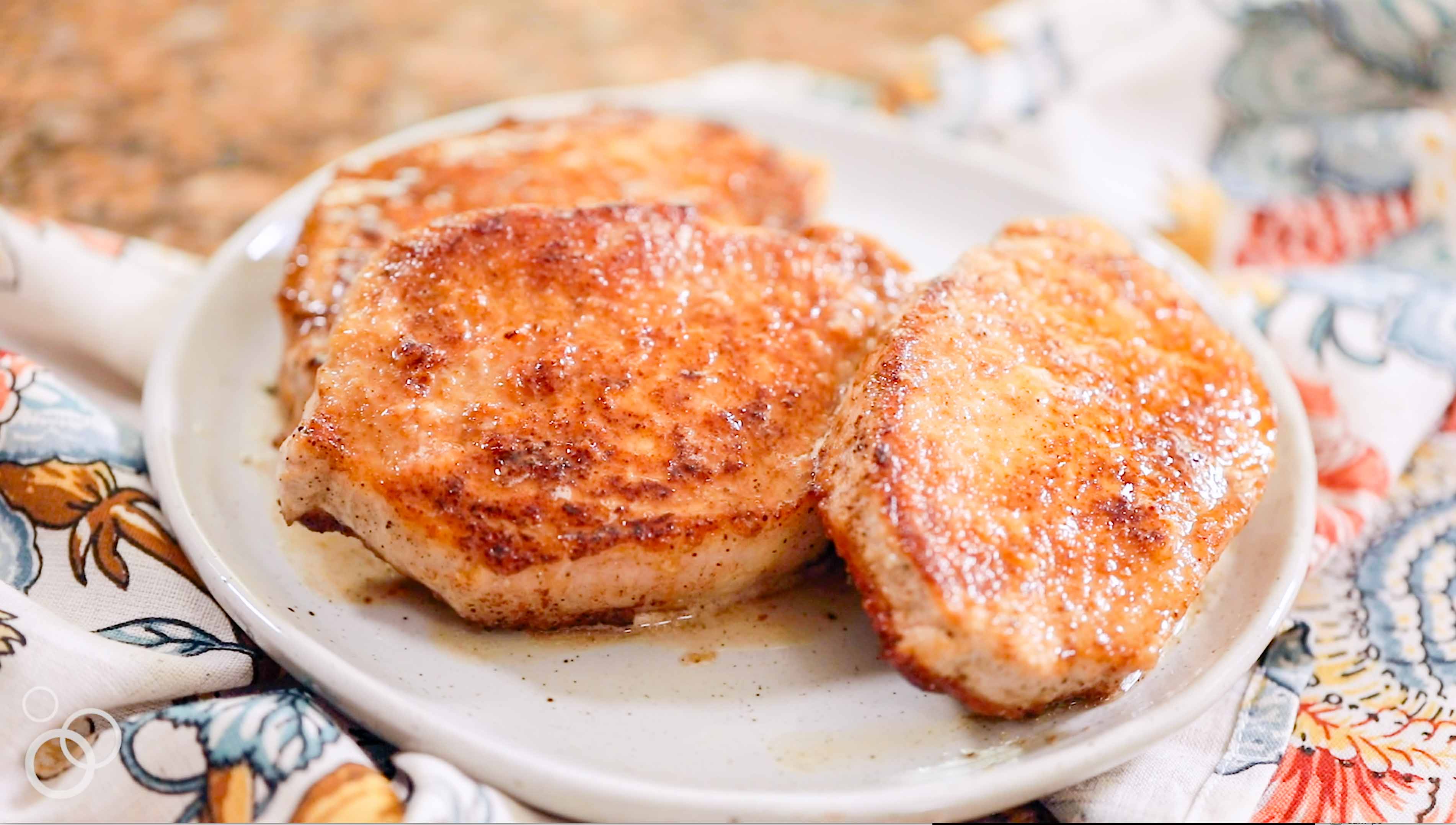 Skillet Pork Chops: The Easy Recipe That Tastes Better Than Steak